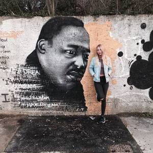 Meet your Posher, Nikki